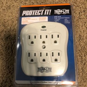Protect It! Tripp Lite 6 ac Outlets